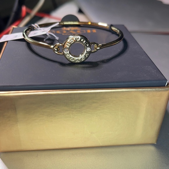 Coach Open Circle Gold Color Bangle Bracelet. - Picture 2 of 6